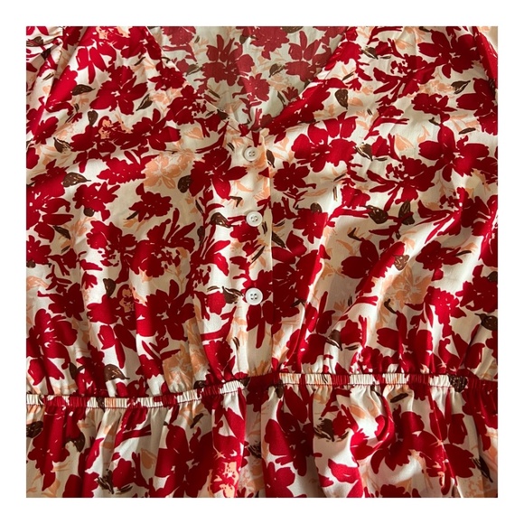Cupshe, XL, Woman’s red floral midi dress. V-neck, balloon sleeves, empire waist - Picture 10 of 10